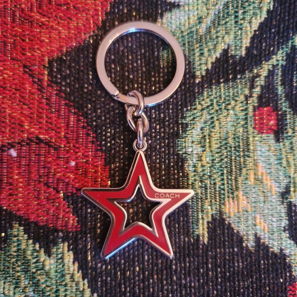 COACH -Signature Red Enamel Star Keychain/ Bag Charm/Key Ring. Brand New.Vintage - Picture 6 of 11
